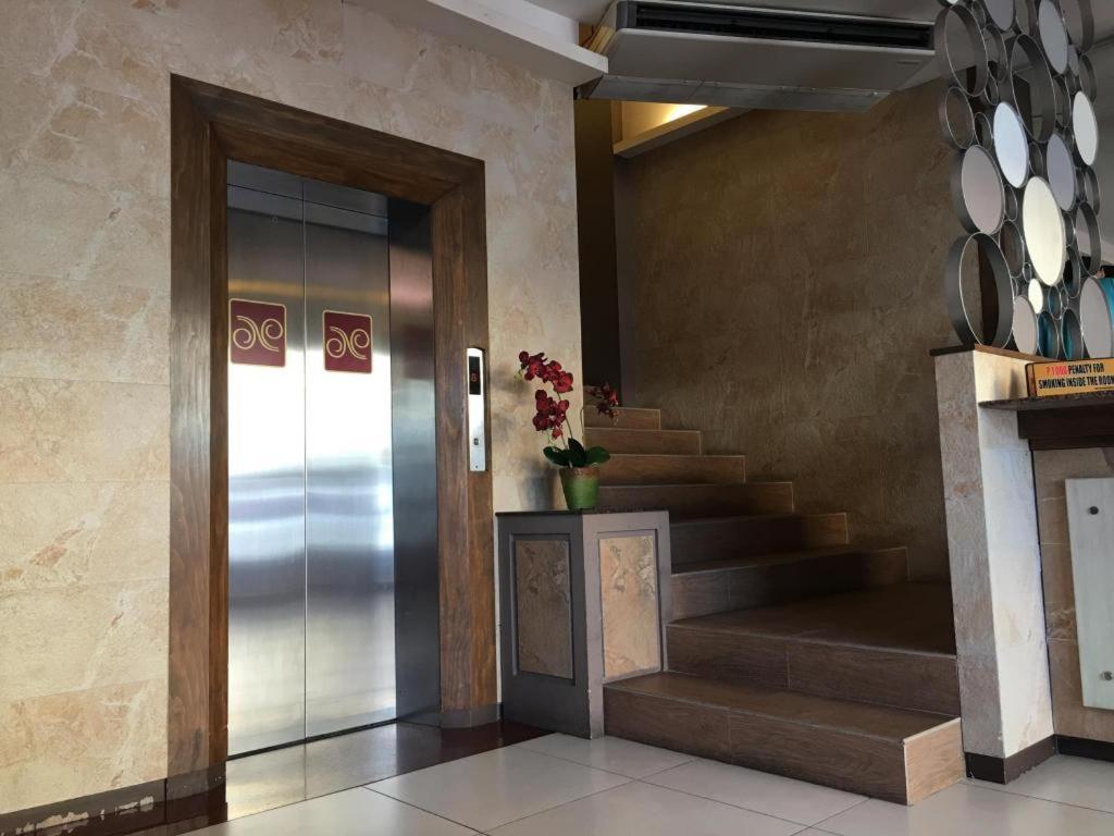 Hotel Nicanor Dumaguete City Zewnętrze zdjęcie