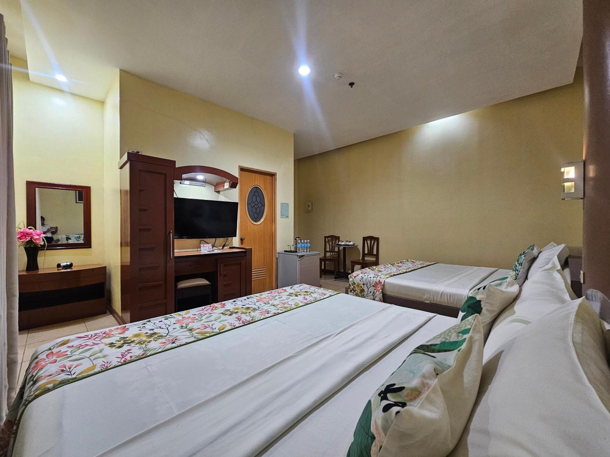 Hotel Nicanor Dumaguete City Zewnętrze zdjęcie