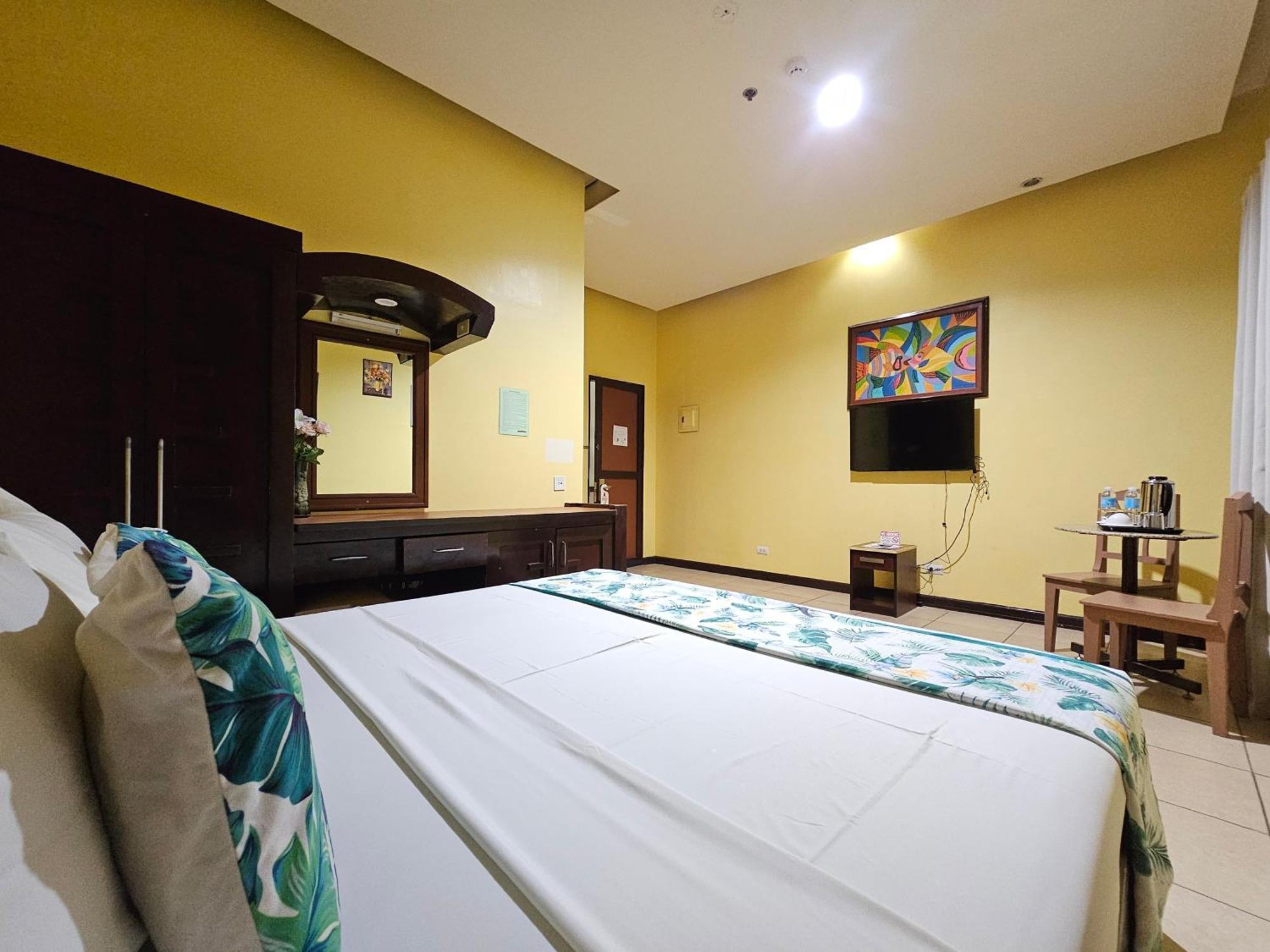 Hotel Nicanor Dumaguete City Zewnętrze zdjęcie